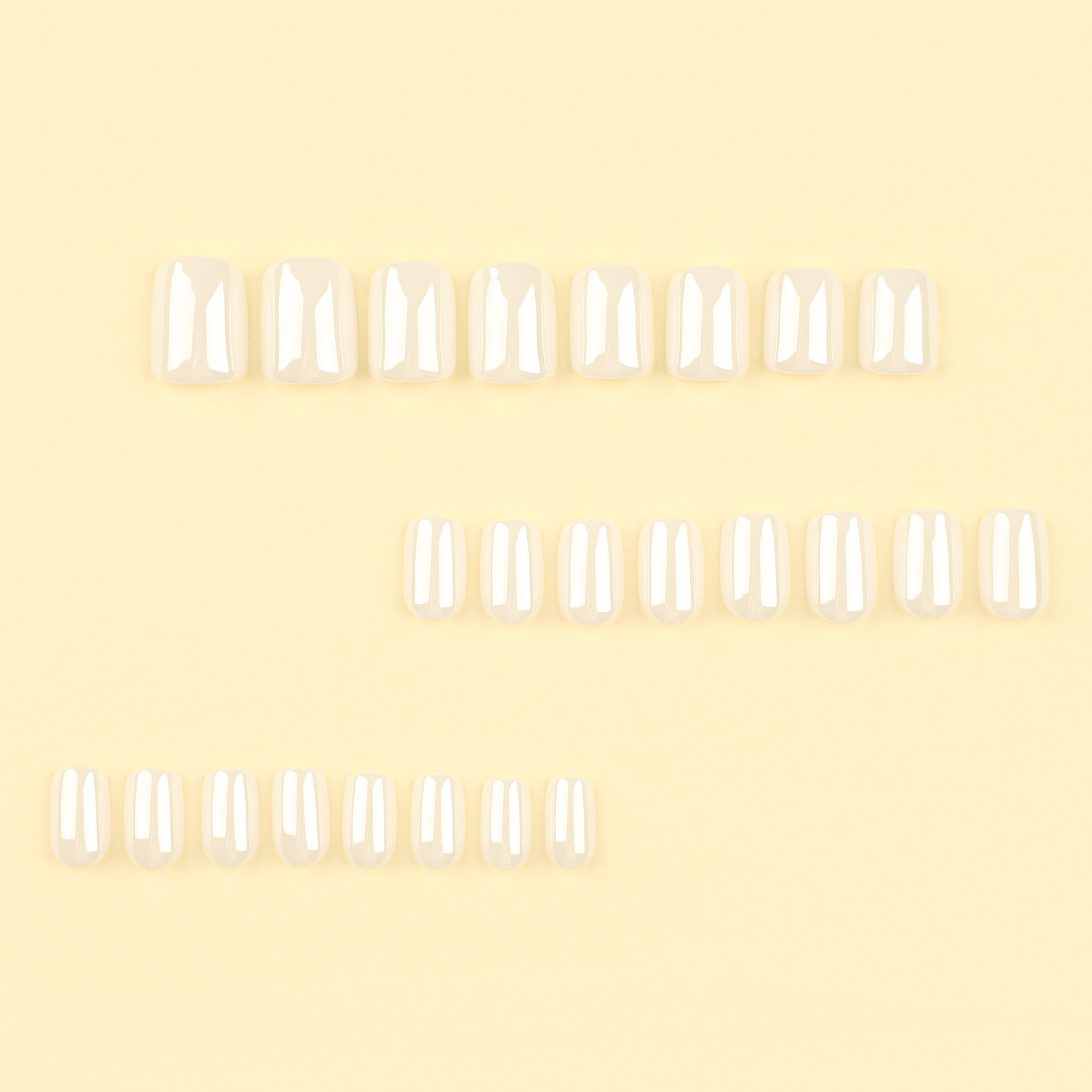 Moonlight White Solid Color Nail Art, Removable Short Artificial Nail Tips